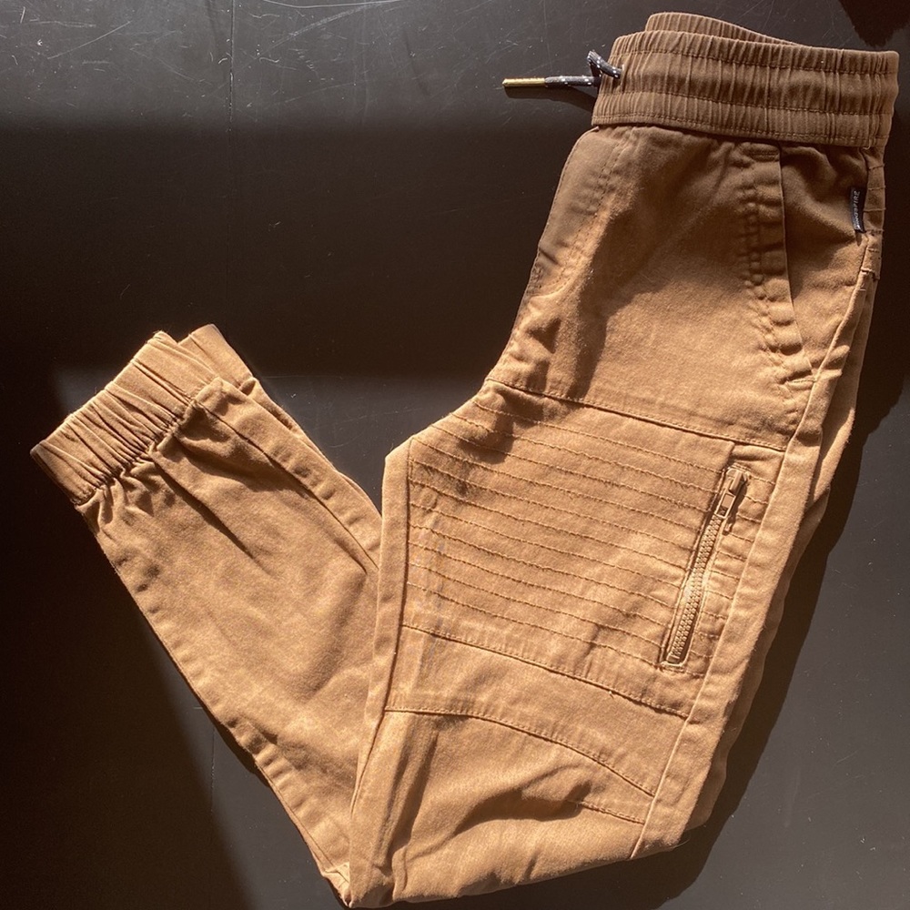 Khaki skinny fit jogger with pockets, unisex, size 14
